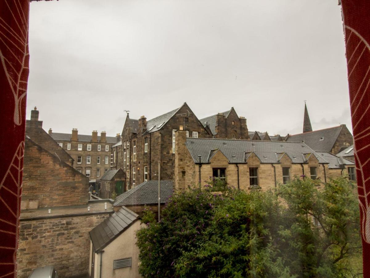 Bright & Tranquil Apartment Near City Centre With Free Parking! Edinburgh Exterior photo